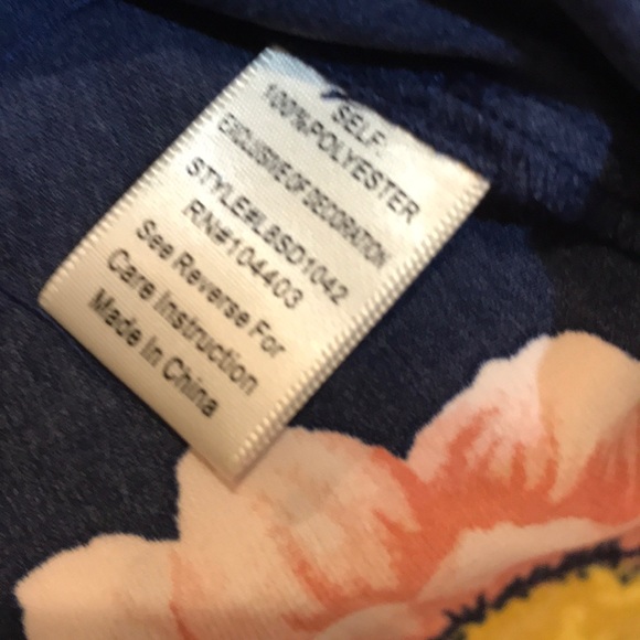 Altar’d State Janie Dress in 90’s Daisy Print NEW - Picture 3 of 6